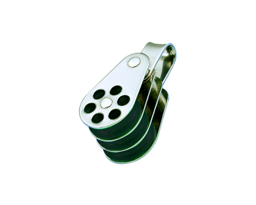 WICHARD Poulie triple inox Øréa 24mm Øcord 4/6mm Wichard WICHARD Poulie triple inox Øréa 24mm Øcord 4/6mm Wichard