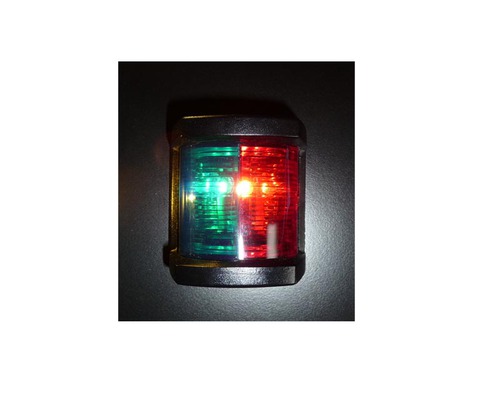 MANTAGUA Feu de nav. à LED bicolore 112,5° bateau < 12m Mantagua MANTAGUA Feu de nav. à LED bicolore 112,5° bateau < 12m Mantagua