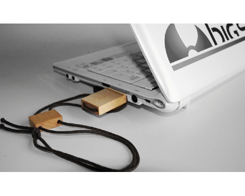 BIGSHIP Clef USB bois 1Go BigShip